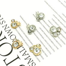 �c������^ϵ�в���ɫ�Ͻ��Ʒ�^�������n�汬��