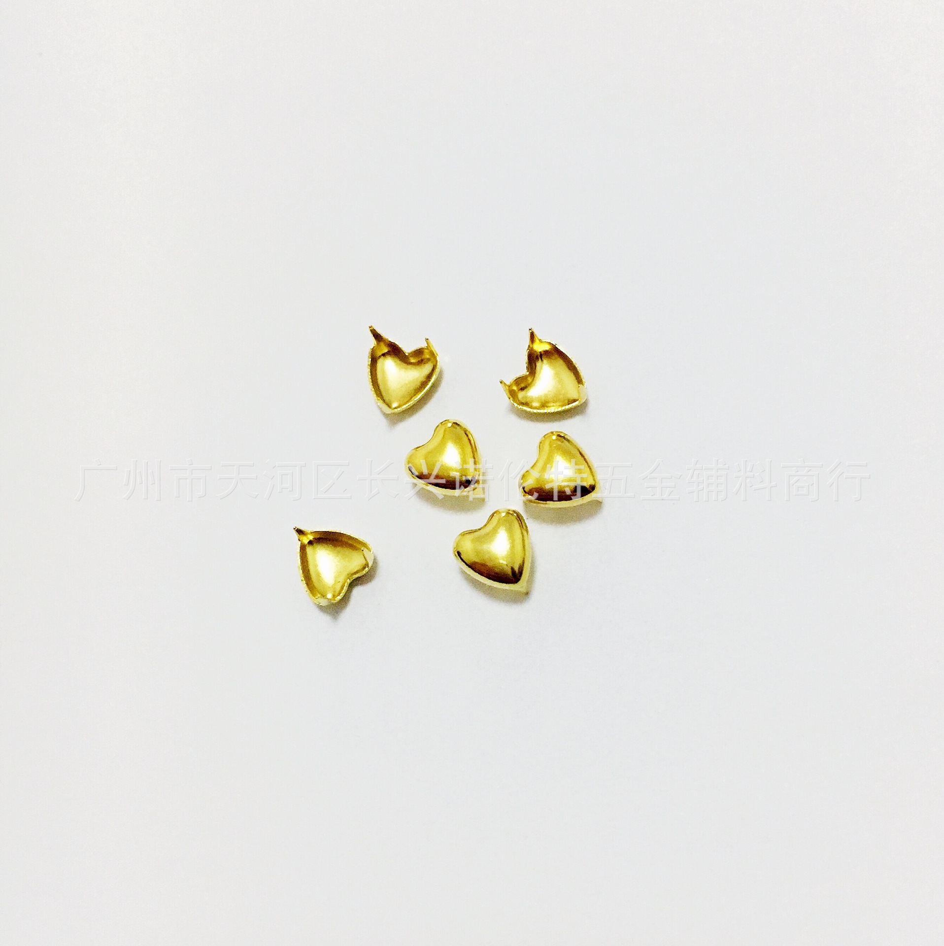 Mini muñeca de uñas de garra remache bjd accesorios de ropa de muñeca cabeza redonda estrella de cinco puntas triángulo cuadrado en forma de corazón