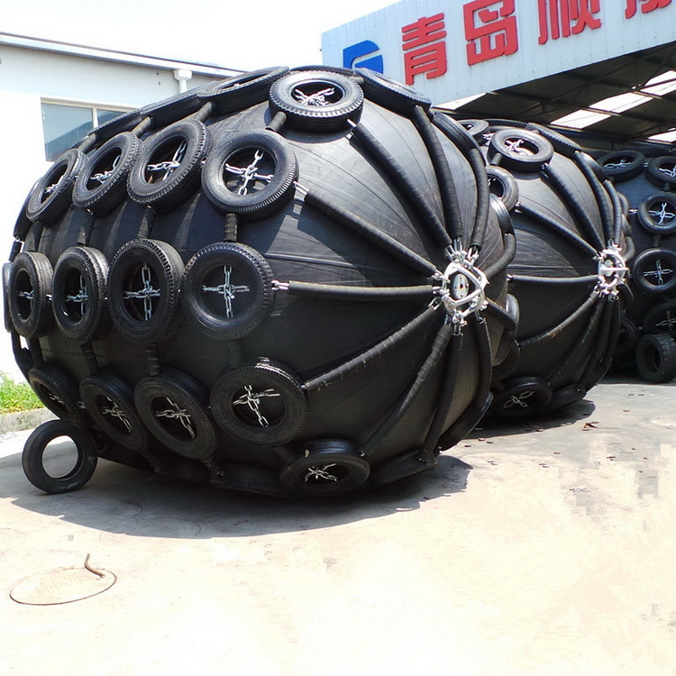 顺航生产各种规格船舶防碰橡胶护舷 充气式碰垫 码头港口漂浮护舷