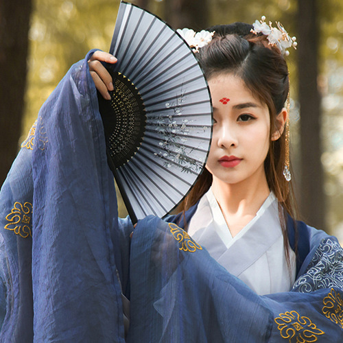 Primary and secondary school students dancing female fans imitation silk female fans silk Chinese style antique Japanese style female fans gift fans wholesale