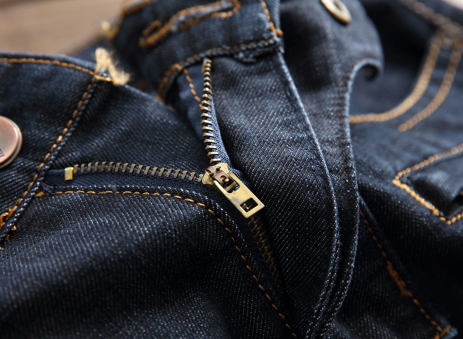 Jeans da uomo stile elastico con cuciture a compressione Zou piccoli jeans a gamba dritta_voghion.com