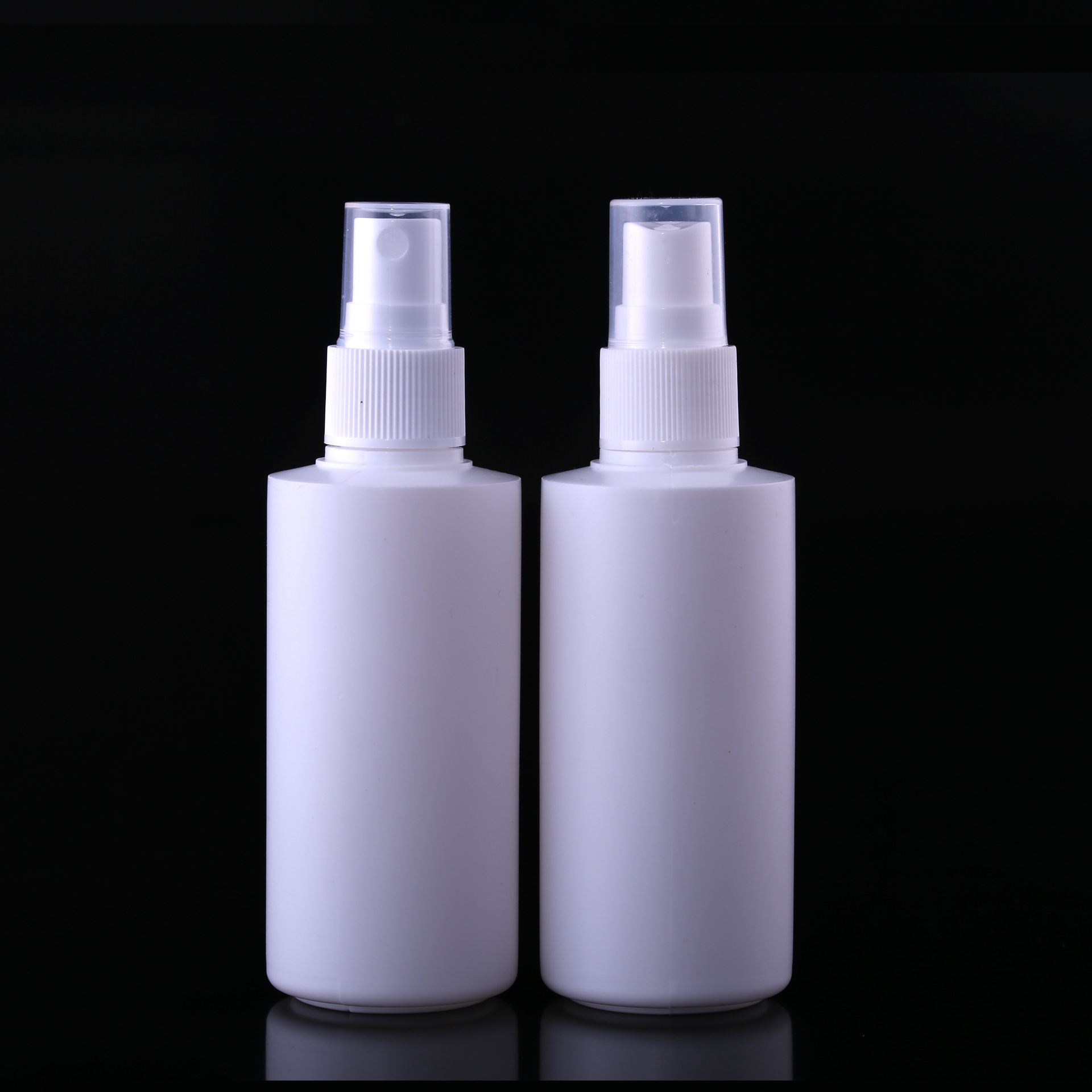 100ml塑料喷雾瓶 数码清洁喷雾瓶 PE喷瓶 喷壶