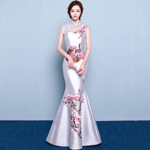 Cheongsam Long Fashion New Long Retro Embroidered Bridal Toast Dress Red Slim Banquet Chinese Cheongsam Cheongsam Long Fashion New Long Retro Embroidered Bridal Toast Dress Red Slim Banquet Chinese Cheongsam