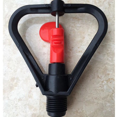 Manufacturer supplies red heart sprinkler head, 360-degree lawn automatic rotating spray cooling 4-minute plastic disc sprinkler head