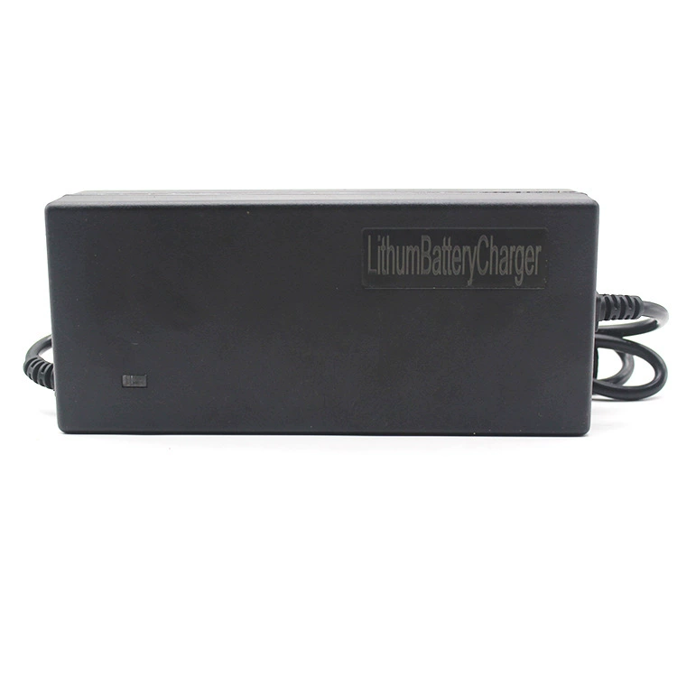 Зарядное устройство для электросамоката 84В2А, универсальное для электромобилей 72В, с вилками европейского, британского, американского и австралийского стандартов.