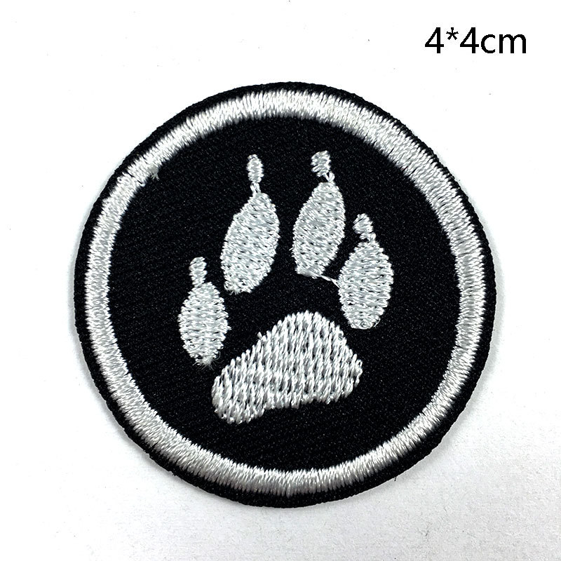 Huellas de la garra del perrito adhesivo bordado de tela pegatinas de dibujos animados ropa mochila accesorios DIY accesorios parche agujero