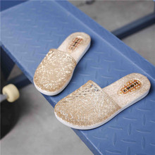 �Ϻ�����Ů�¿���^�Ӽ��҃ȷ�����Ь����ˮ��͸����^���eЬ�ļ�