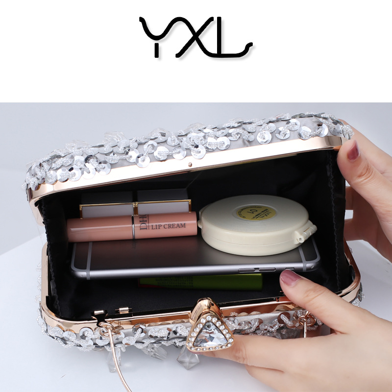 Nueva rebordeado bordado banquete bolsa señora embrague hecho a mano con cuentas bolso de noche borla bolsa de vestir al por mayor