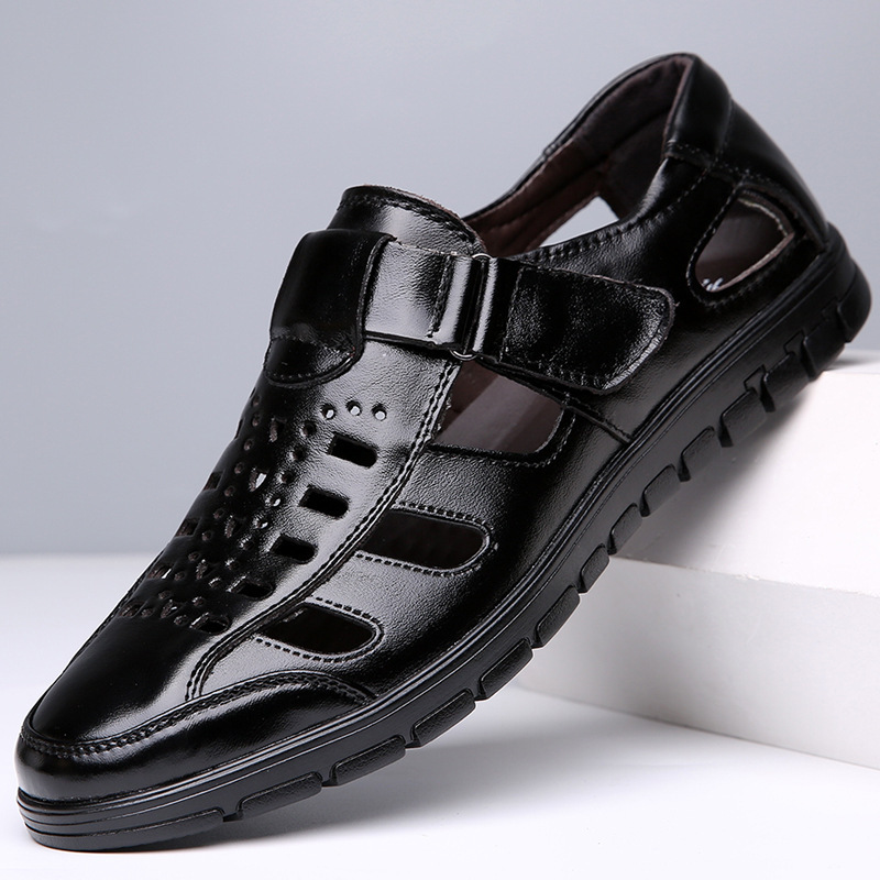 New summer men's sandals leather casual closed head hole shoes cowhide wear-resistant hollow leather shoes a generation of hair