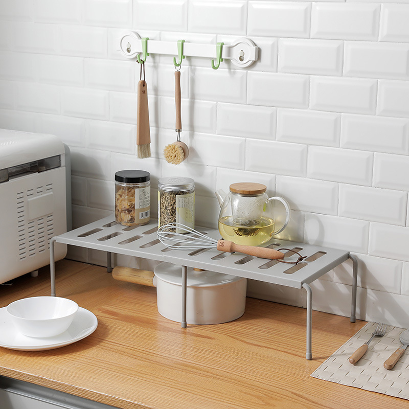 Set the kitchen