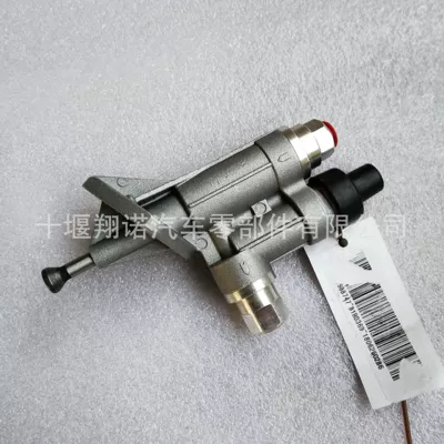 3918000 3914319 3918076 – Oil pump, nozzle