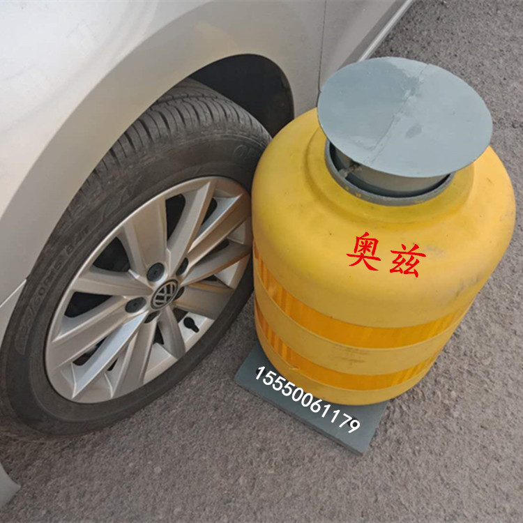 四川汽车防撞桶厂家 公路弹性旋转防撞桶护栏 量大价低 发送全国