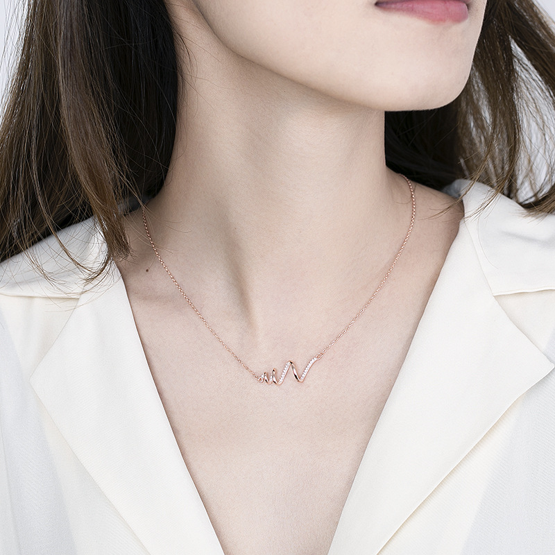 Wanying jewelry heartbeat necklace female S925 pure silver Net red same simple personality ECG light luxury accessories wholesale