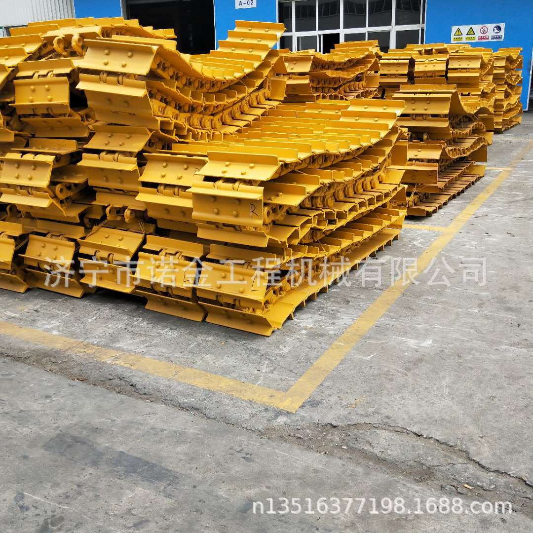 山推推土机履带总成用于山推SD32干地履带总成