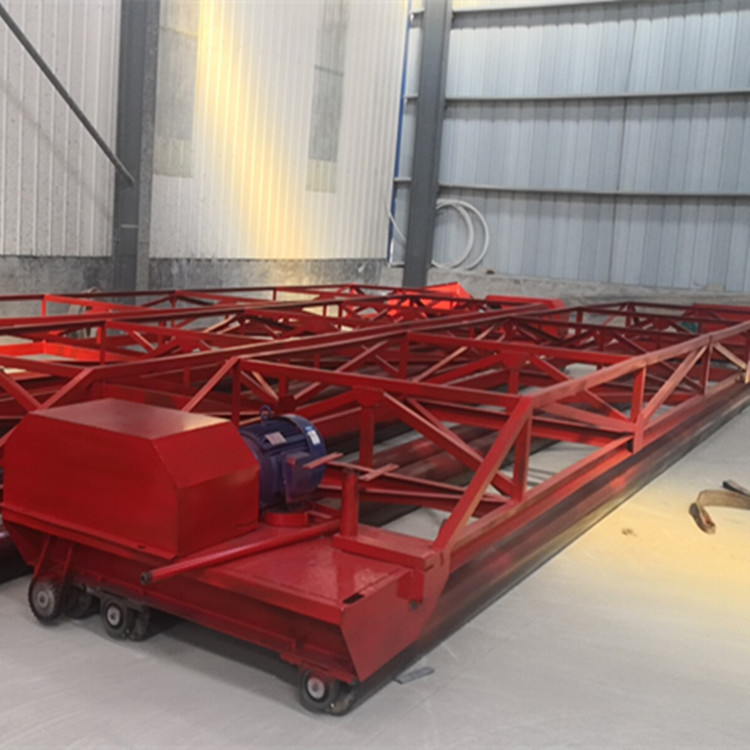 带法兰的滚筒摊铺机 三滚轴摊铺机价格 四滚轴摊铺振动梁生产厂家