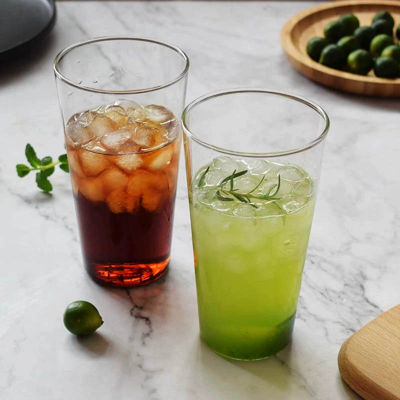 Transparent capacious tea cup, flavored tea, mousse, creative glass, simple and elegant design