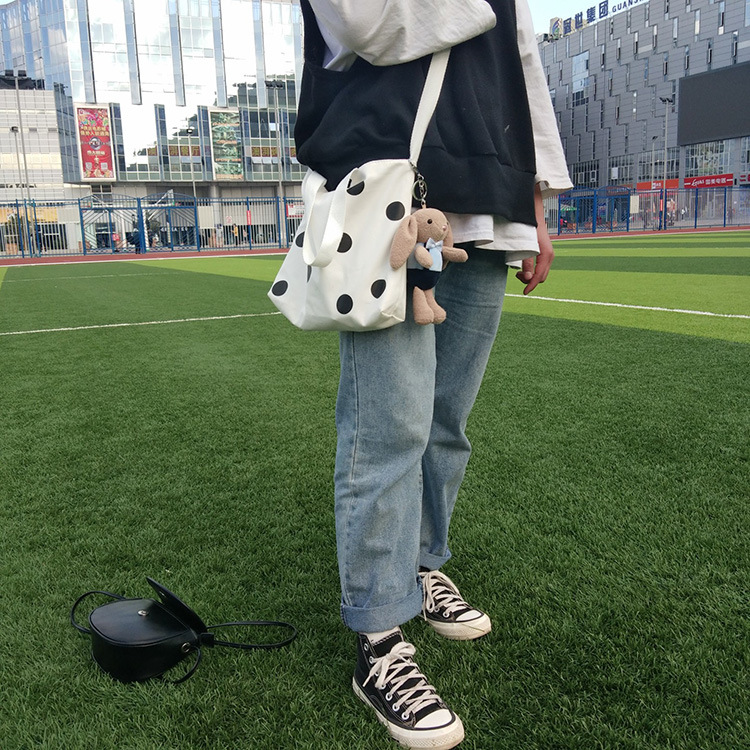 Bolsa de lona ins super popular estilo coreano bolso perezoso estilo pequeño bolso femenino Polka Dot bolsa de lona bolso crossbody de hombro femenino