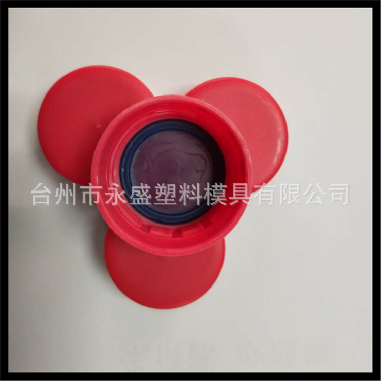 pco28mm口径裙边滴塑盖  28口径碳酸滴塑防侧漏瓶盖