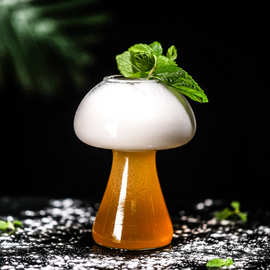 新款网红蘑菇杯鸡尾酒杯 创意分子美食酒吧专用酒杯 个性玻璃杯