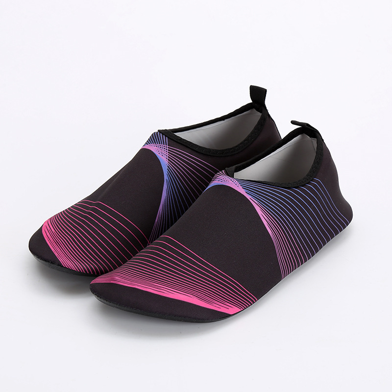Cross-border outdoor water park wading beach shoes summer water skiing shoes diving swimming driving skin barefoot shoes Cross-border outdoor water park wading beach shoes summer water skiing shoes diving swimming driving skin barefoot shoes
