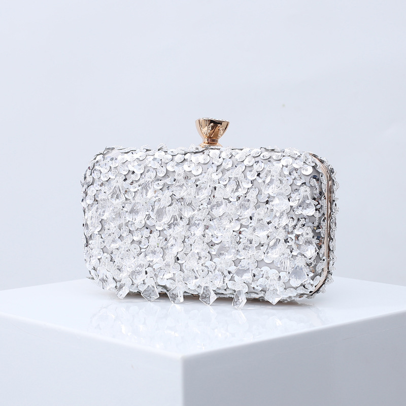 Nueva rebordeado bordado banquete bolsa señora embrague hecho a mano con cuentas bolso de noche borla bolsa de vestir al por mayor