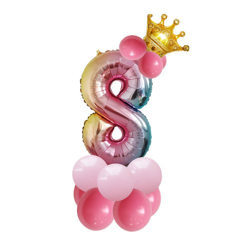 Globo de aluminio de número degradado de 32" con corona para cumpleaños