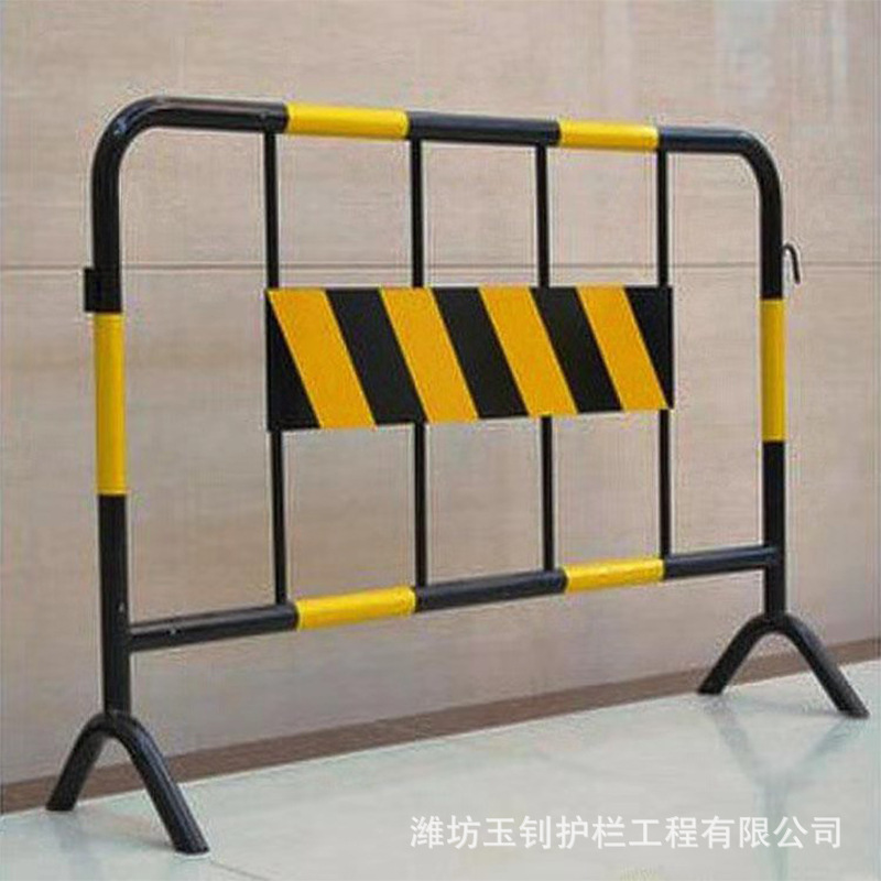 铁马临时护栏 铁马护栏 铁质护栏铁马 黄黑铁马 工地隔离栏