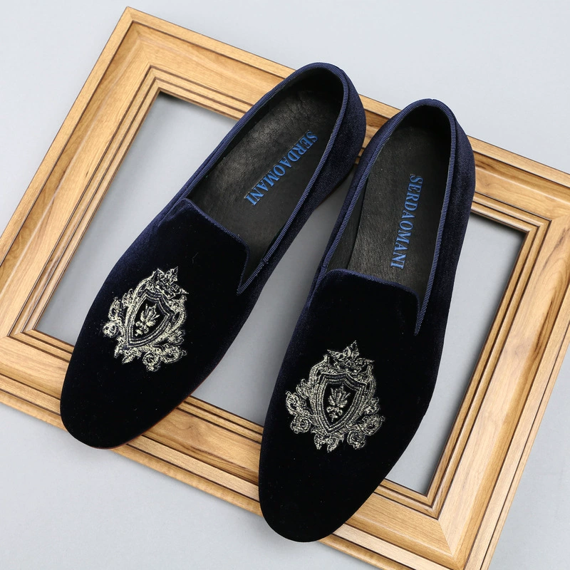 Трансграничная мужская деловая повседневная кожаная обувь с круглым носком и британским острым носком, модная мужская обувь без шнуровки из воловьей замши