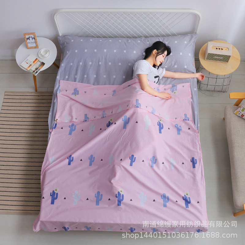 작은 녹색 식물