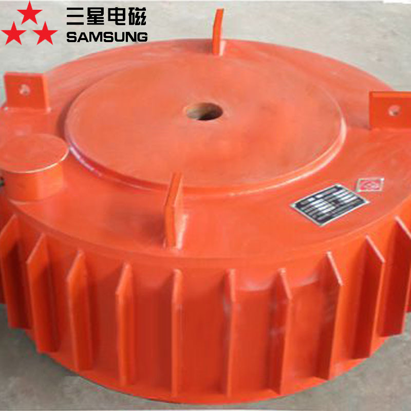 供应电磁除铁器 电磁除铁器 厂家供应矿山冶金干式强磁除铁设备