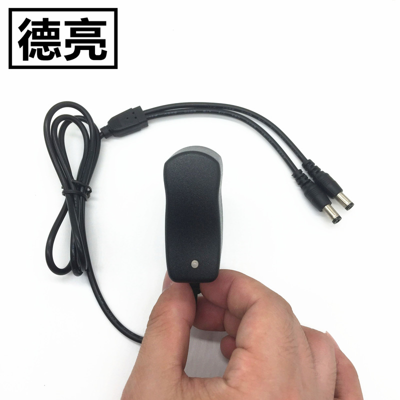 8.4v1a double-headed lithium battery charger one-to-two double-output heating gloves heating insole charger 8.4v1a double-headed lithium battery charger one-to-two double-output heating gloves heating insole charger