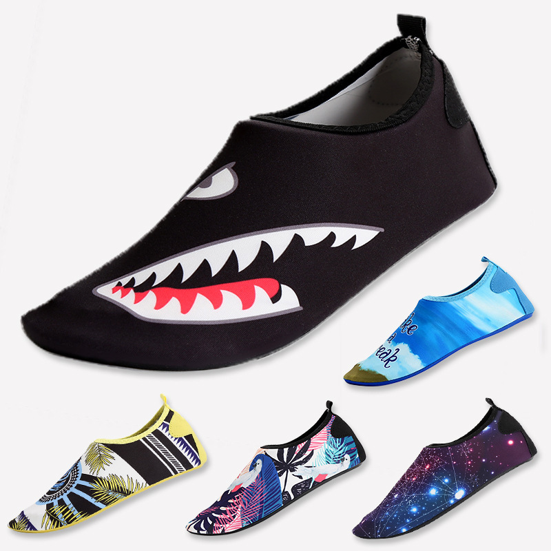Outdoor water wading beach shoes women's summer water skiing shoes diving swimming shoes driving fitness barefoot shoes Outdoor water wading beach shoes women's summer water skiing shoes diving swimming shoes driving fitness barefoot shoes