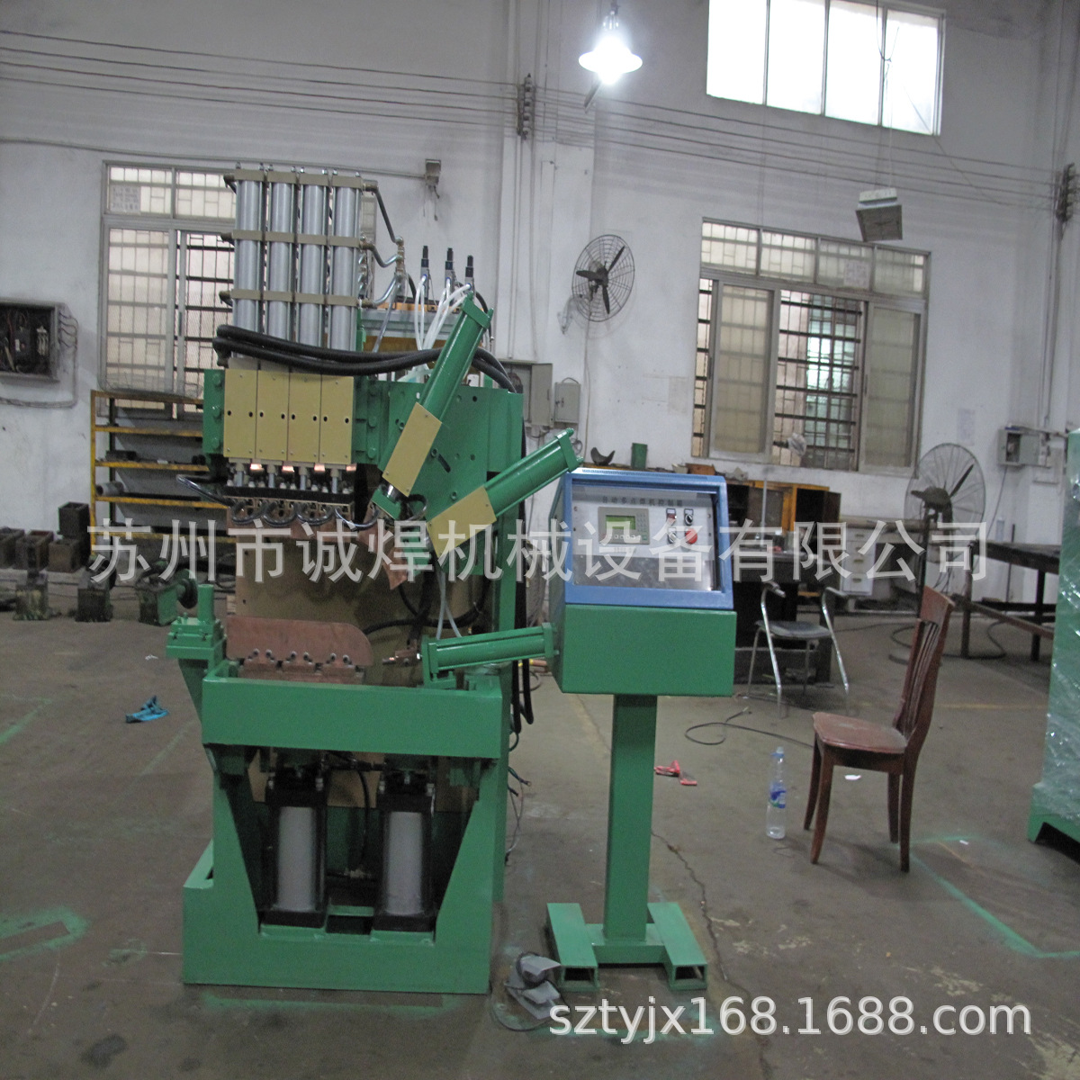 ���ݳϺ���Ӧ���������Զ��ź�������������Զ������ź���