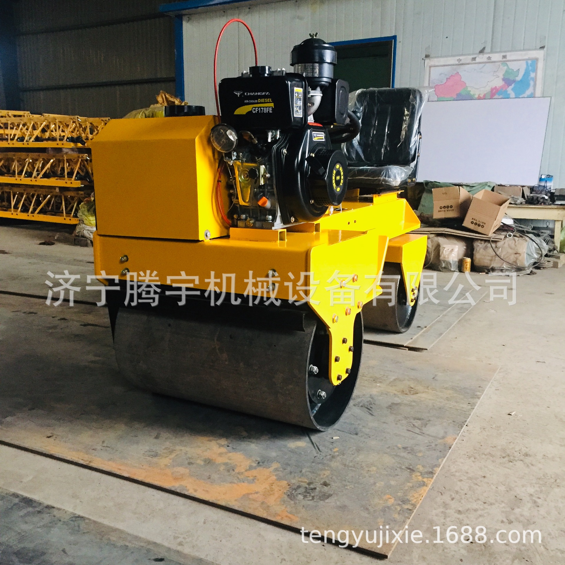 850小座驾式压路机柴油震动双钢轮厂家济宁1吨2吨3吨压实机多少钱