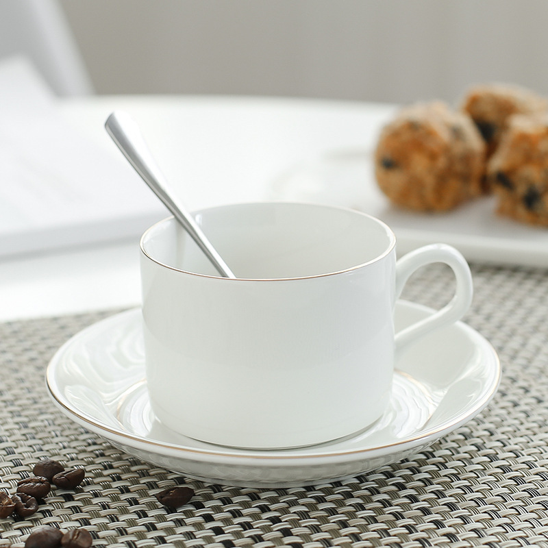 Taza de cerámica creativa taza de agua taza de taza de café de Phnom Penh caja de regalo conjunto con logotipo de impresión