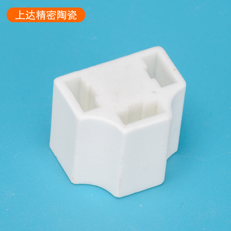电器绝缘陶瓷  隔热陶瓷 异形绝缘陶瓷件 氧化铝绝缘陶瓷异型件