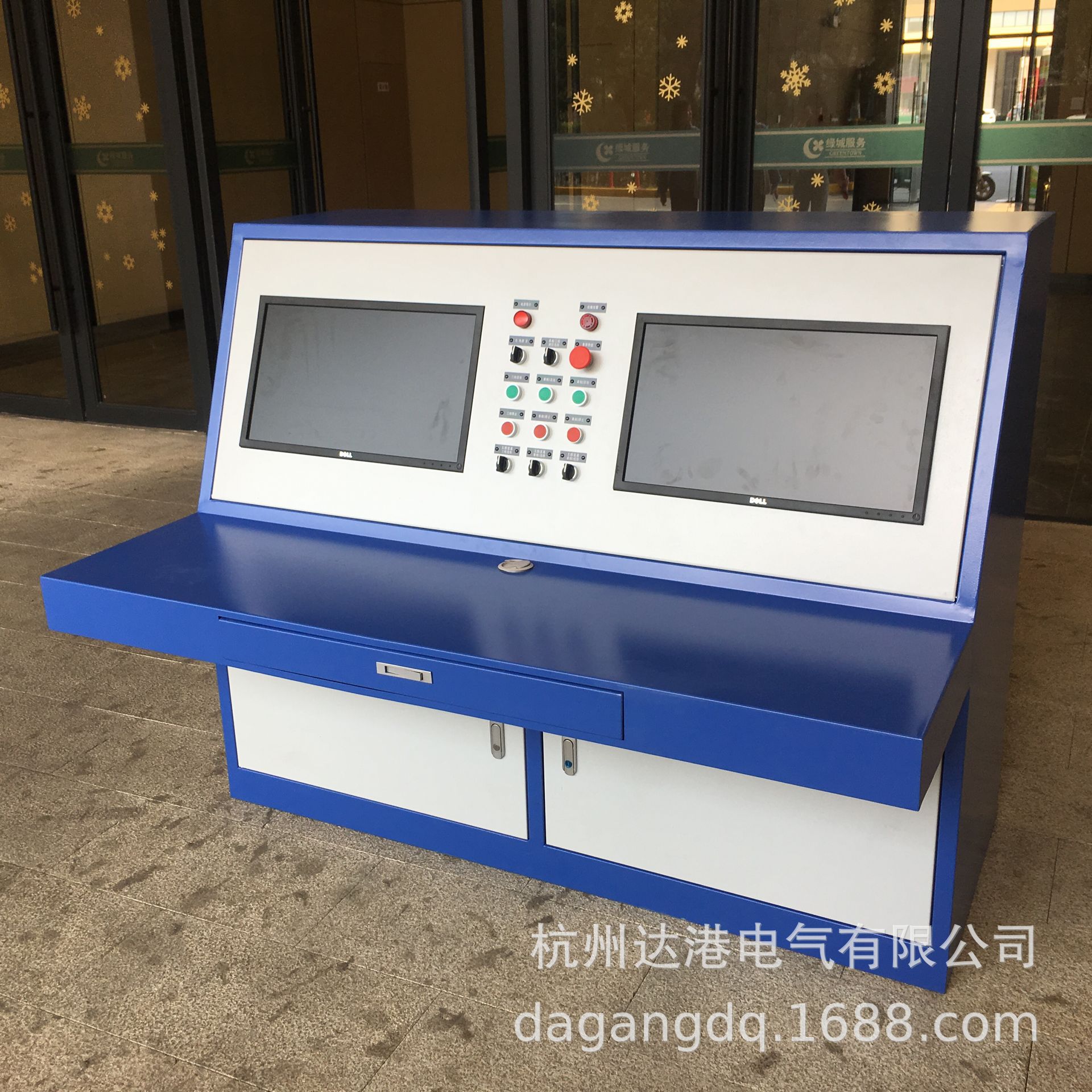 厂家批发 操作台 水泵检测柜 控制柜 配电柜 PLC柜 变频柜 软起柜