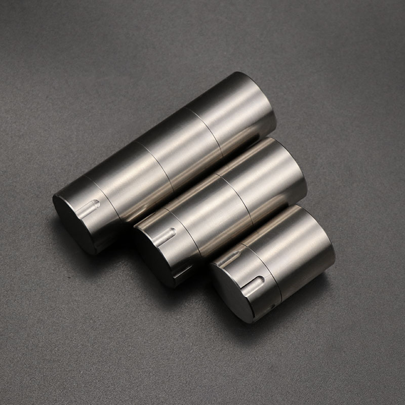 纯钛防水仓小药盒多格金属防水防潮密封收纳仓旅游随身便携小药瓶