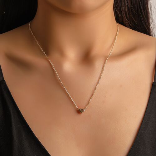 European and American minimalist heart necklace for personalized girls, peach heart necklace, fashionable and versatile lock chain, creative small gift, wholesale