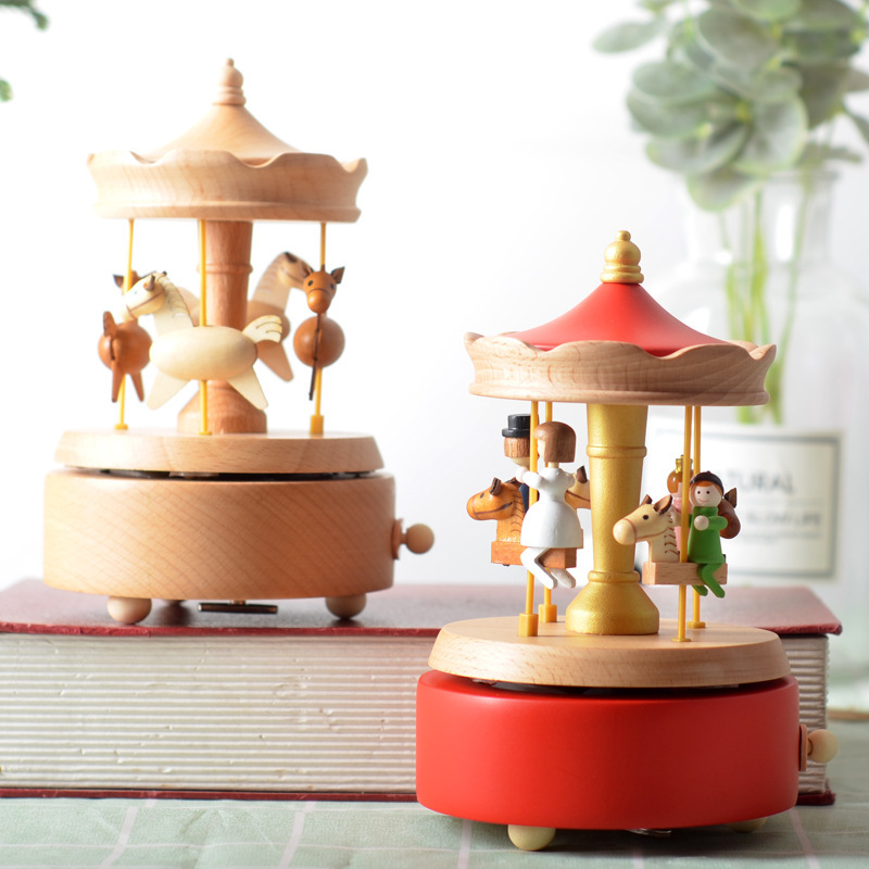 European-style lifting Trojan craft gift Sky City factory direct wooden music box wooden music box
