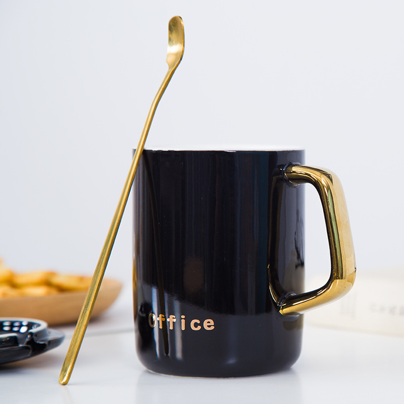 Regalos creativos del día de San Valentín copas románticas copas de taza de café copas de agua doradas cucharas al por mayor