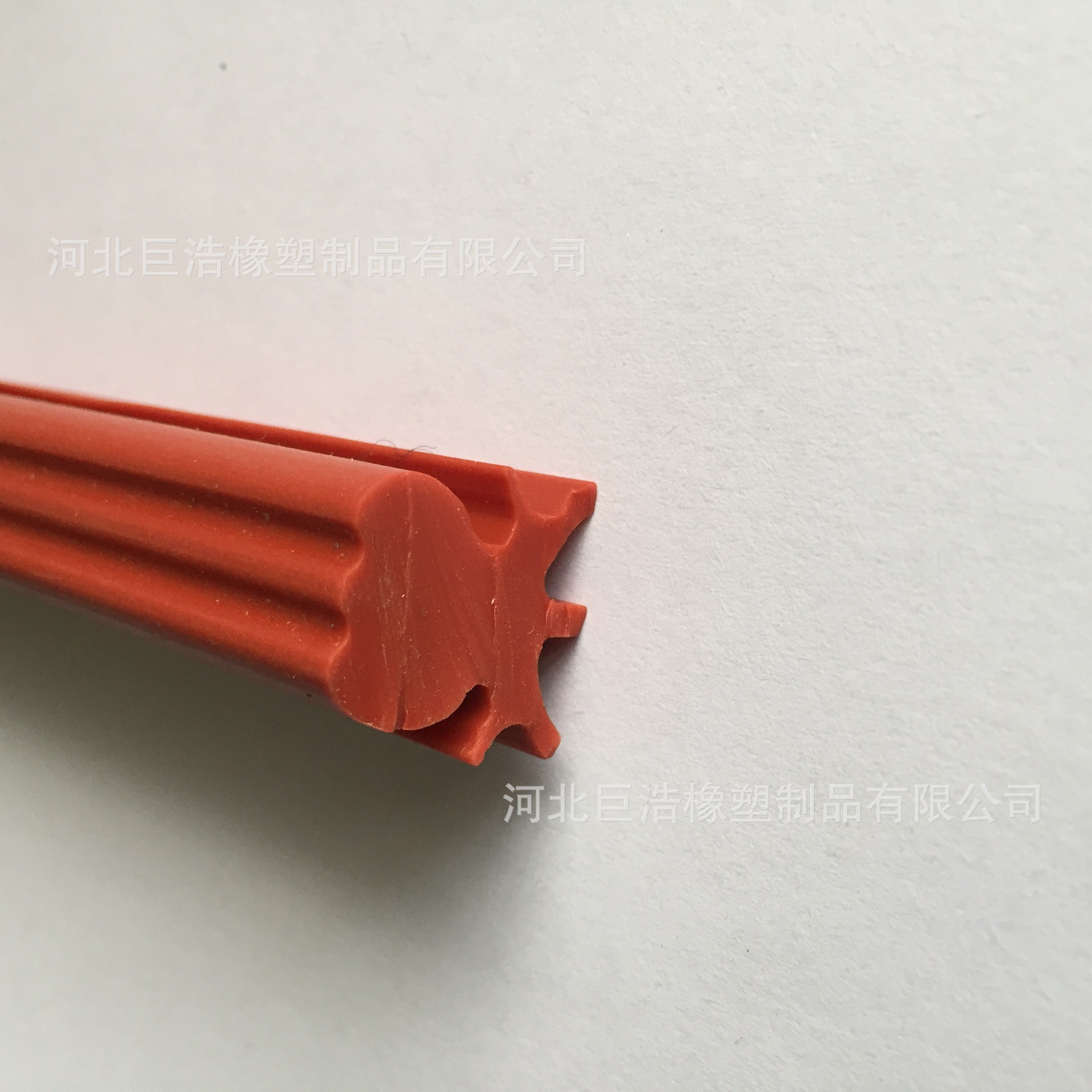 装饰卡槽密封条 设备橡胶条 透明异形条（异型密封条定购）