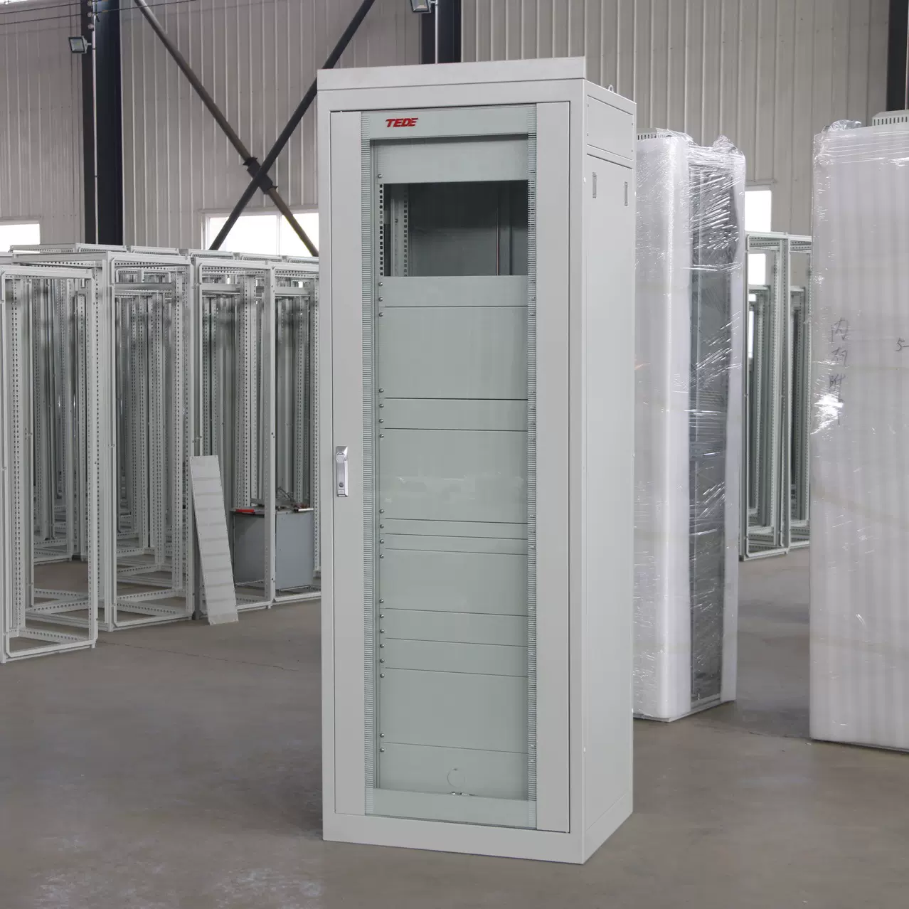 沧州龙泰电力直流屏保护机柜通信网络自动化柜体现货生产厂家