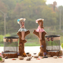 Christmas Gift Rural Girl Grid Pen Pot Creative Office Supplies Desk Resin Ornament Student Gift for Girlfriend