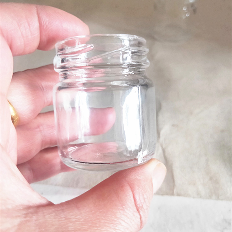 厂家现货直销25毫升高档无铅玻璃燕窝瓶喜蜜玻璃瓶50ml欢迎下单