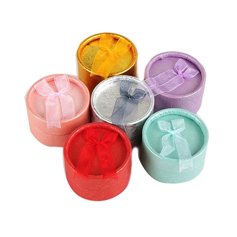 Colgante, caja del anillo, caja del oído entrega de una pieza (color no especificado) image 1