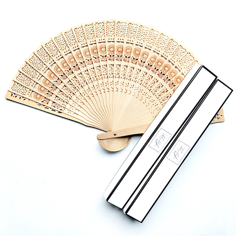 Hay en stock ventilador plegable de madera transfronterizo boda ventilador de madera con embalaje 4 tipos de embalaje opcional
