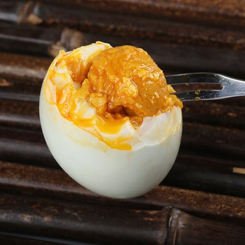 Shen Dan Oil Yellow Salted Duck Eggs with Red Yolk, 20 Pieces, Ready to Eat, Cooked