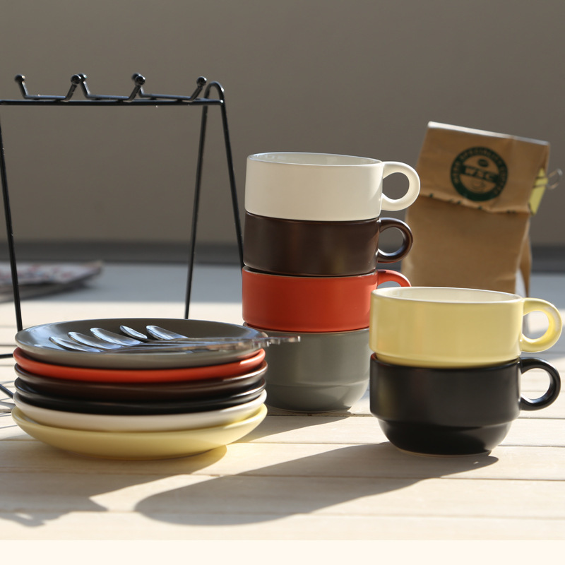 Taza de cerámica creativa taza de agua taza de moda taza de café conjunto conjunto conjunto completo con estante cuchara impresión LOGO