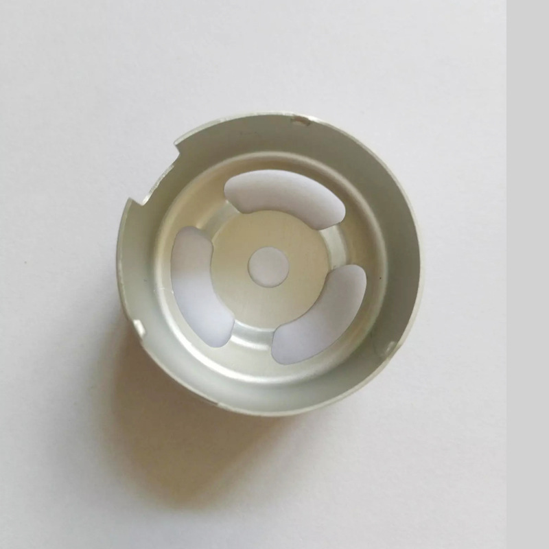 厂家加工汽车LED灯五金配件 汽车来图定 制 LED灯尾盖批发